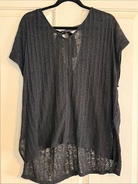 Sanctuary Black Sheer Knit Short-Sleeve Tunic / Sweater